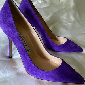 MANOLO BLAHNIK Purple Suede BB 105 Pointed Toe Pumps Size 37.